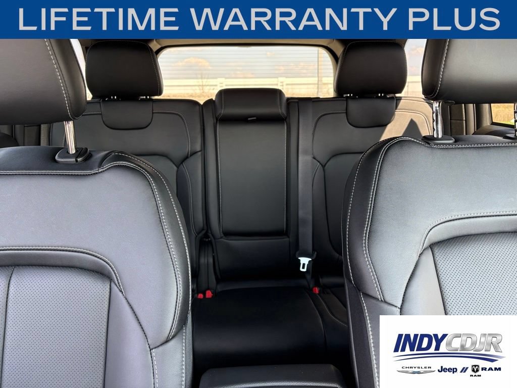 New 2026 Jeep Grand Cherokee Limited AWD/4WD image 15
