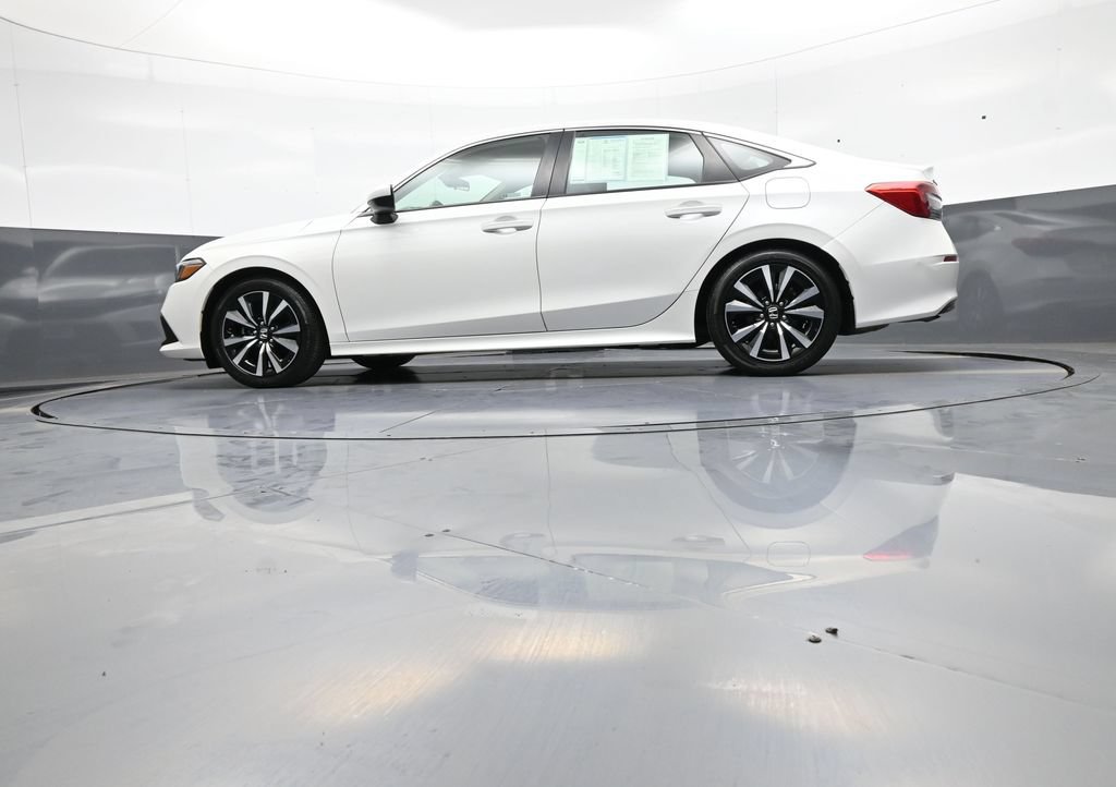 Certified 2024 Honda Civic EX image 33