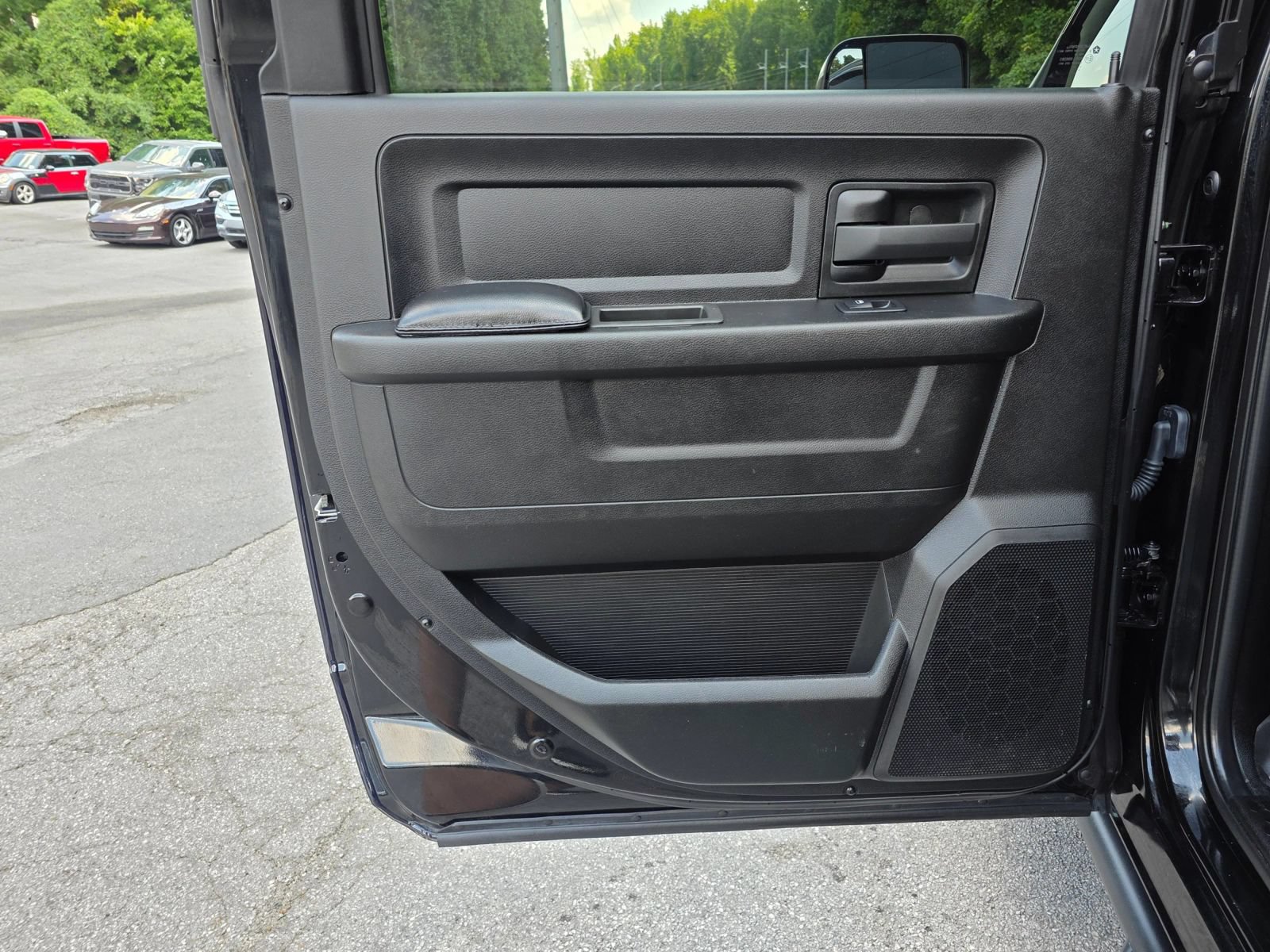 Used 2022 RAM 2500 Tradesman AWD/4WD image 25