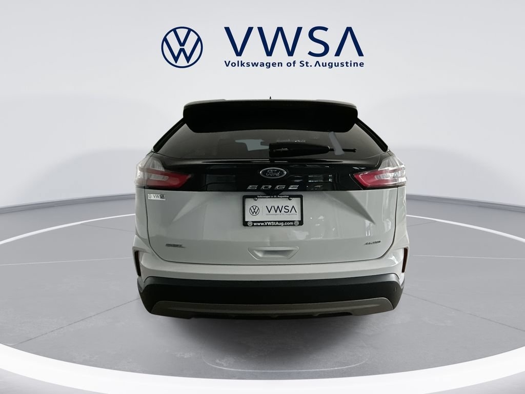Used 2024 Ford Edge SEL AWD/4WD image 7
