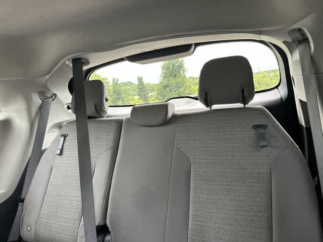 Used 2023 Toyota Sienna LE AWD/4WD image 23