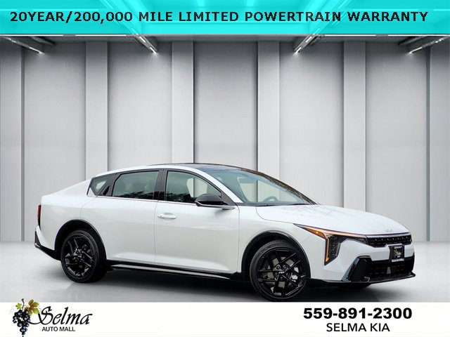 New 2025 Kia K4 GT-Line Turbo