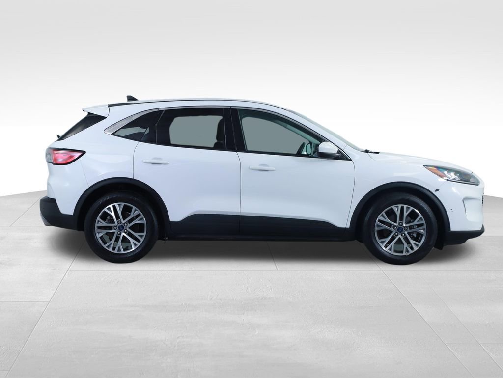Certified 2022 Ford Escape SEL FWD image 14