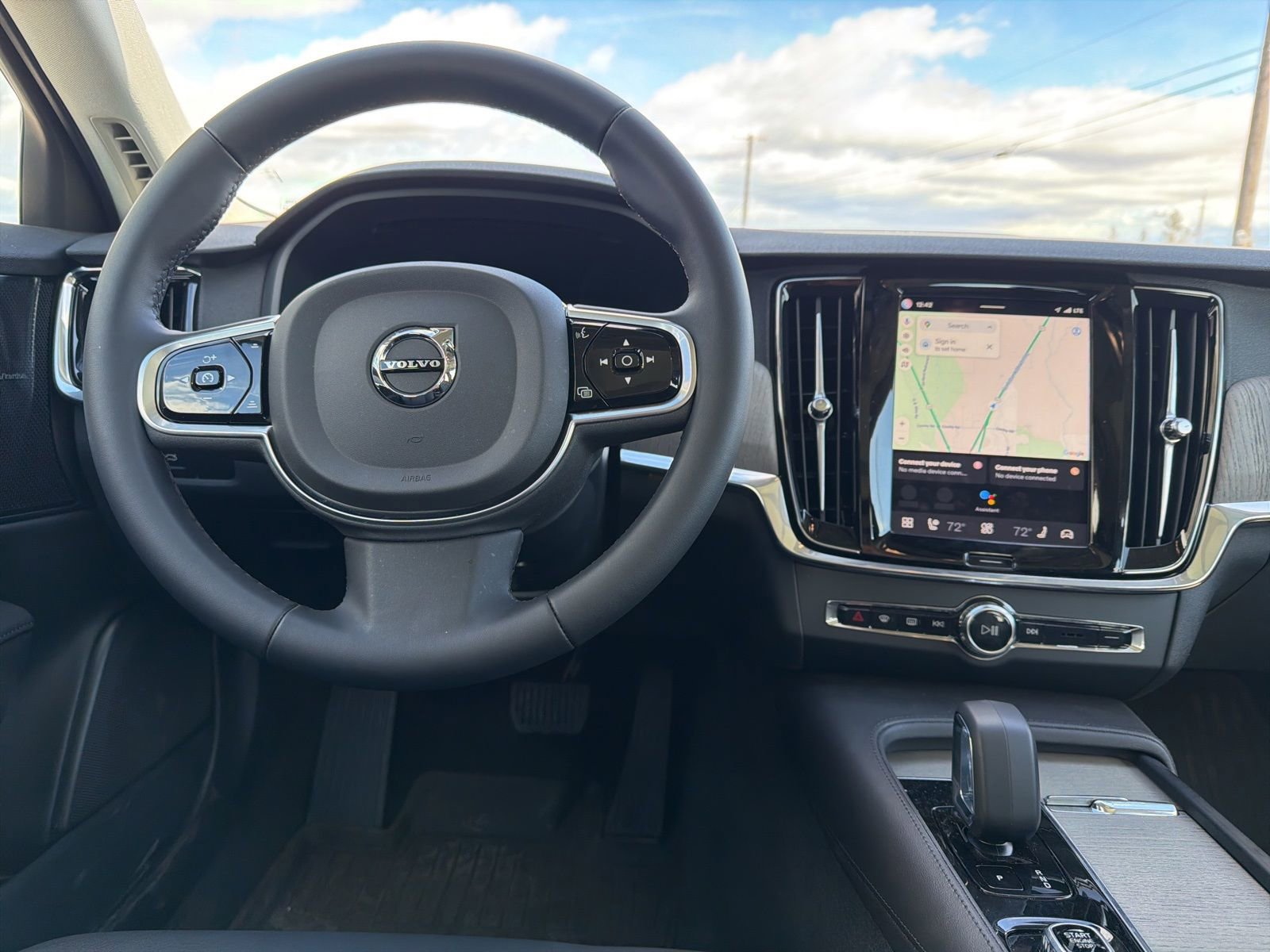 Certified 2025 Volvo S90 B6 Plus w/ Protection Package Premier image 13