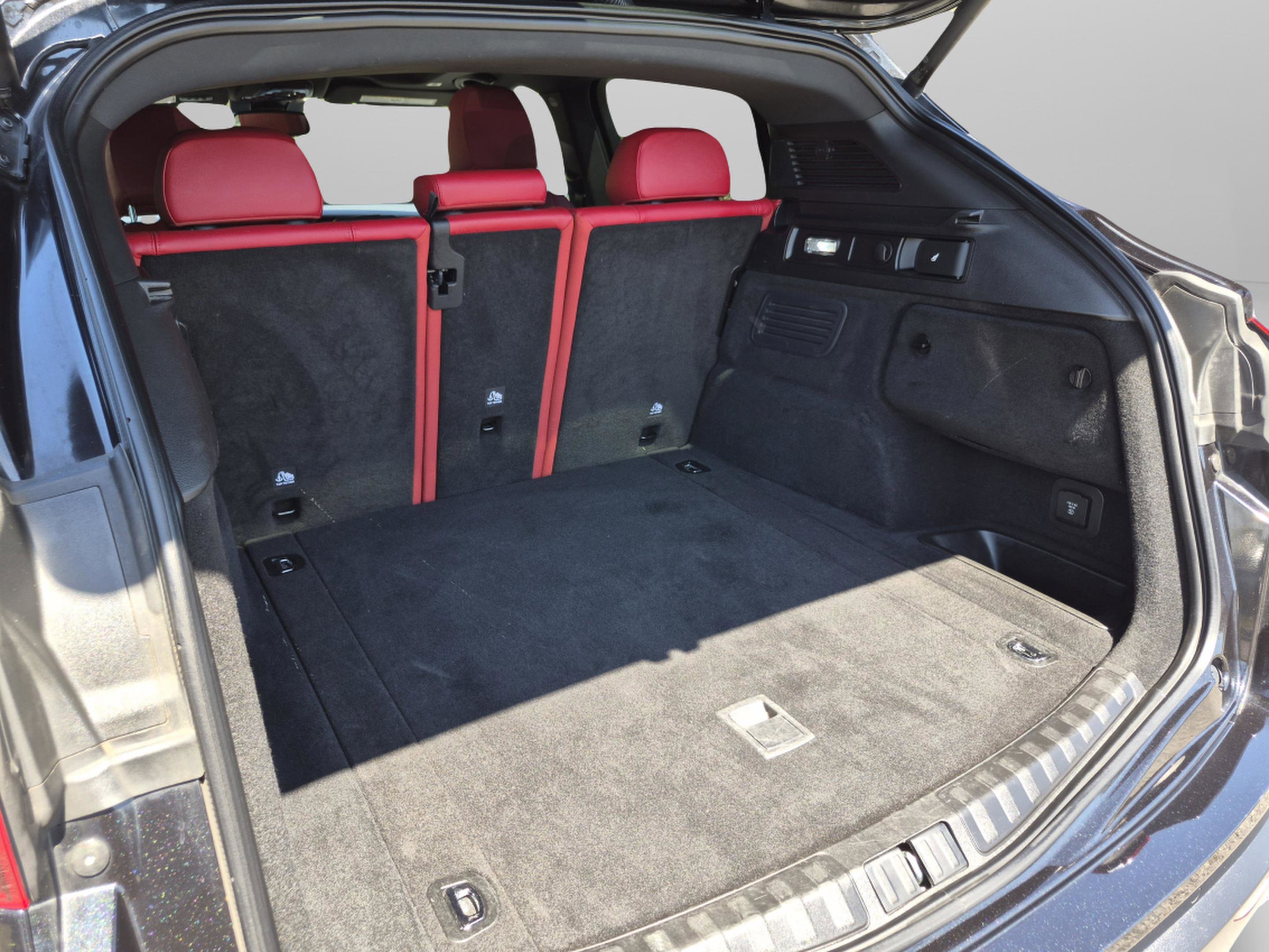 Used 2022 Alfa Romeo Stelvio Sprint RWD image 11