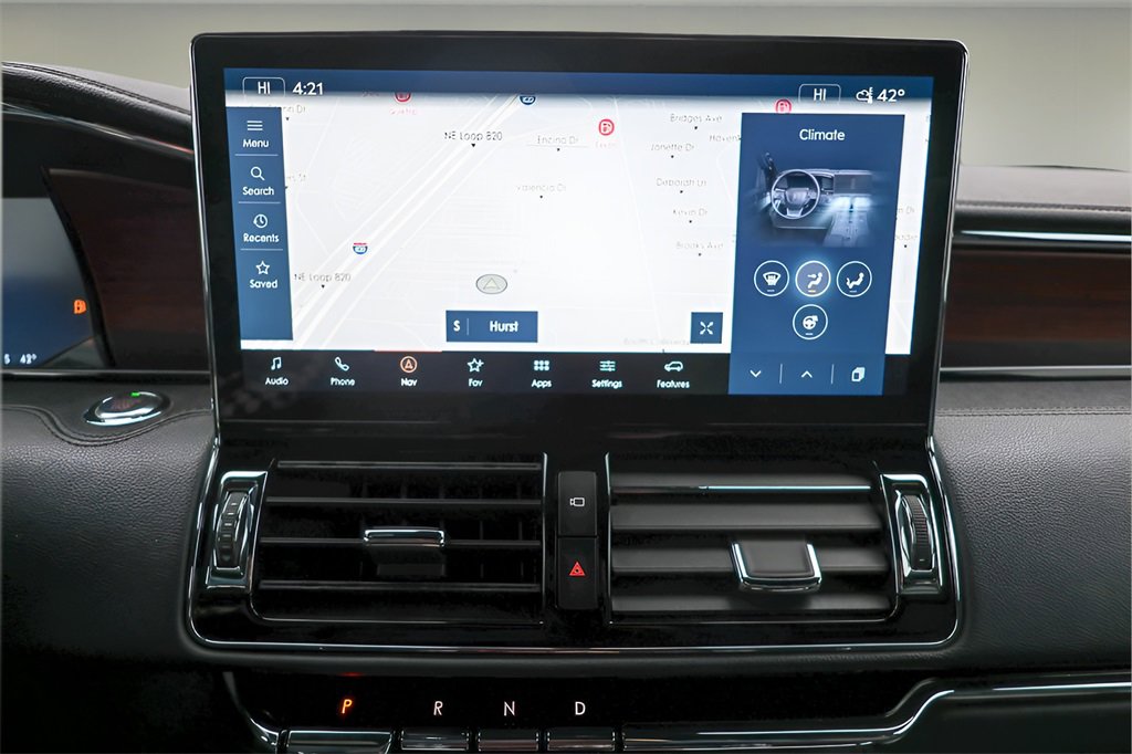 Used 2023 Lincoln Navigator Reserve image 14