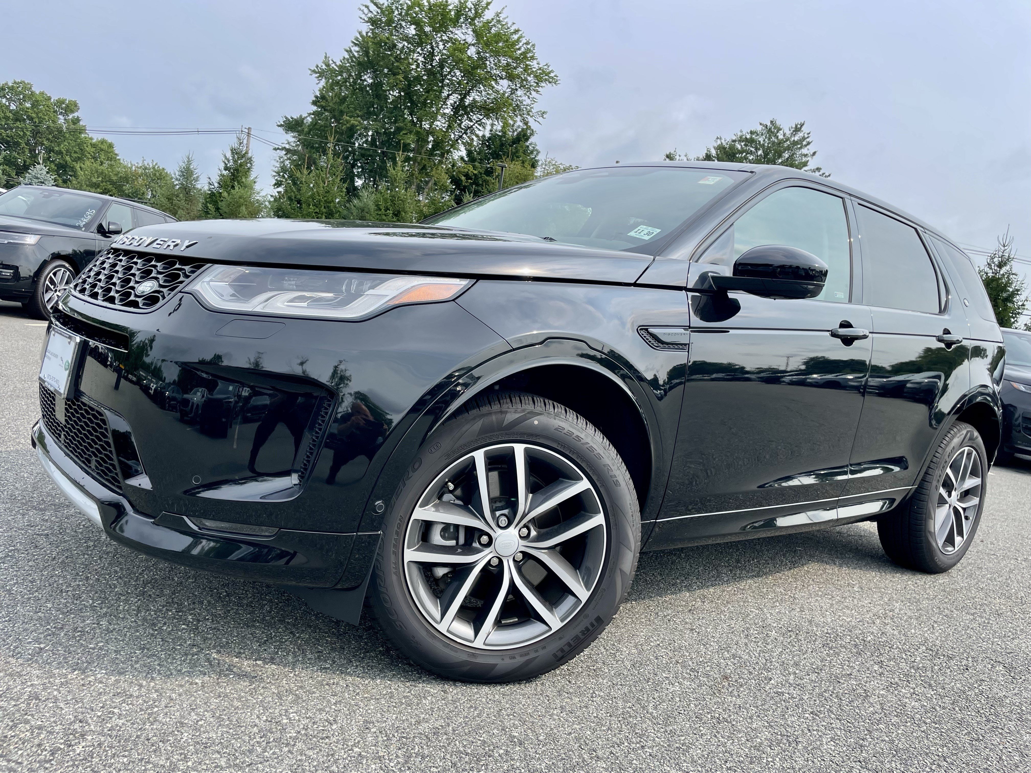 Certified 2025 Land Rover Discovery Sport S AWD/4WD image 35