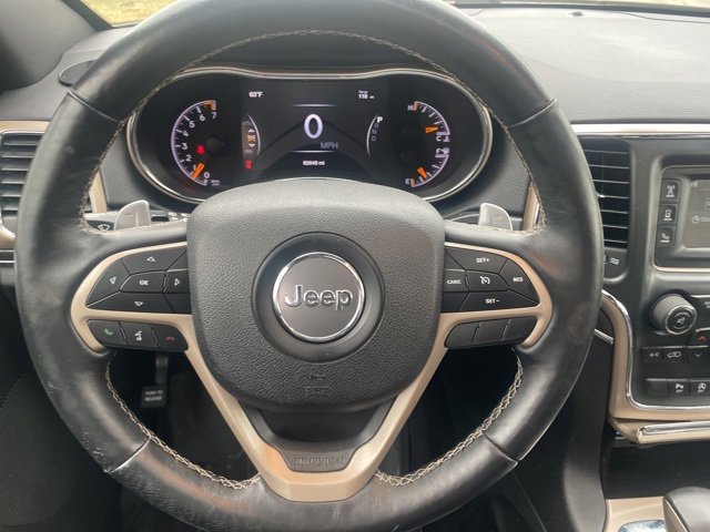 Used 2017 Jeep Grand Cherokee Limited image 16
