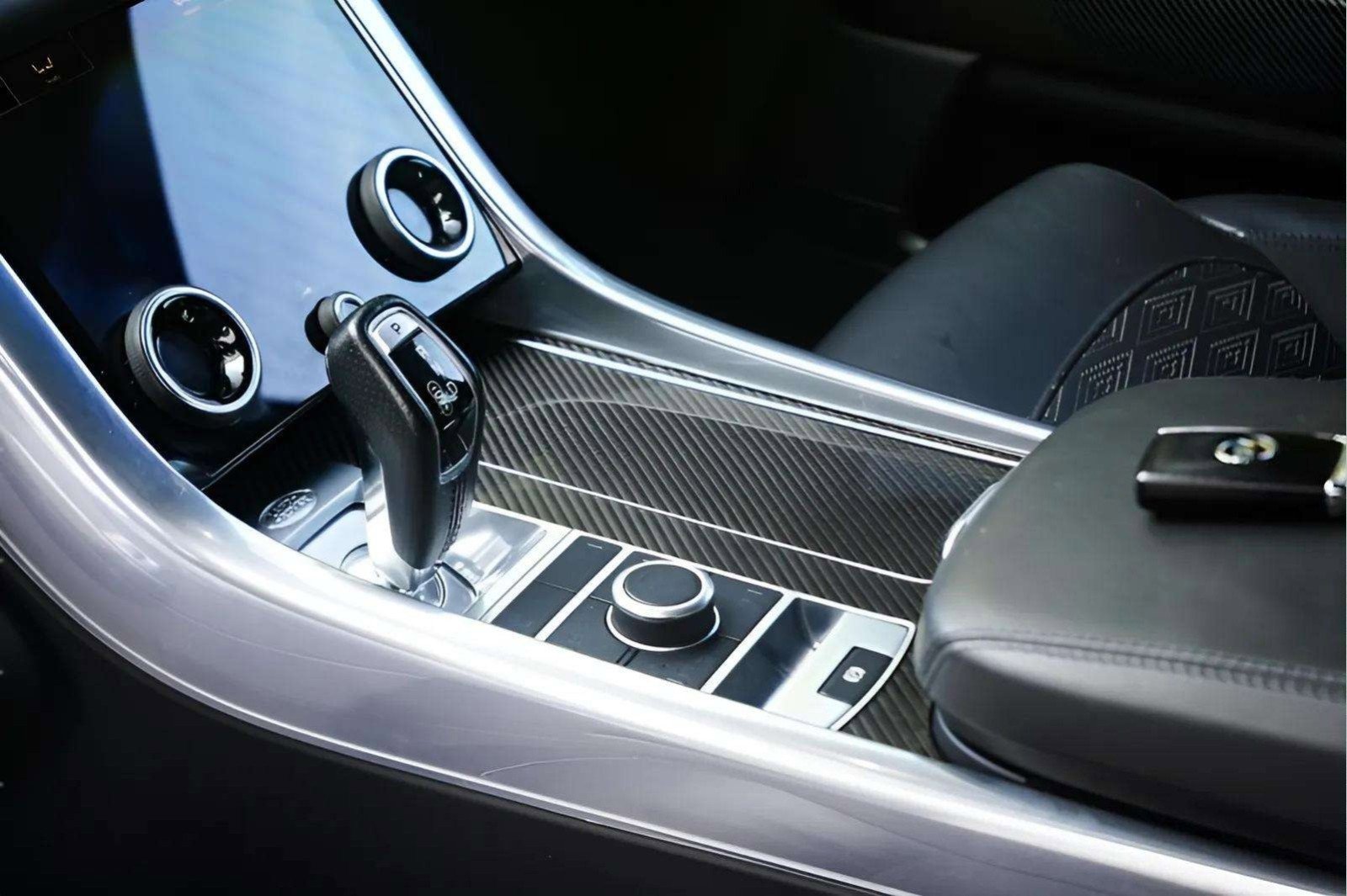 Used 2022 Land Rover Range Rover Sport SVR Carbon Edition image 31