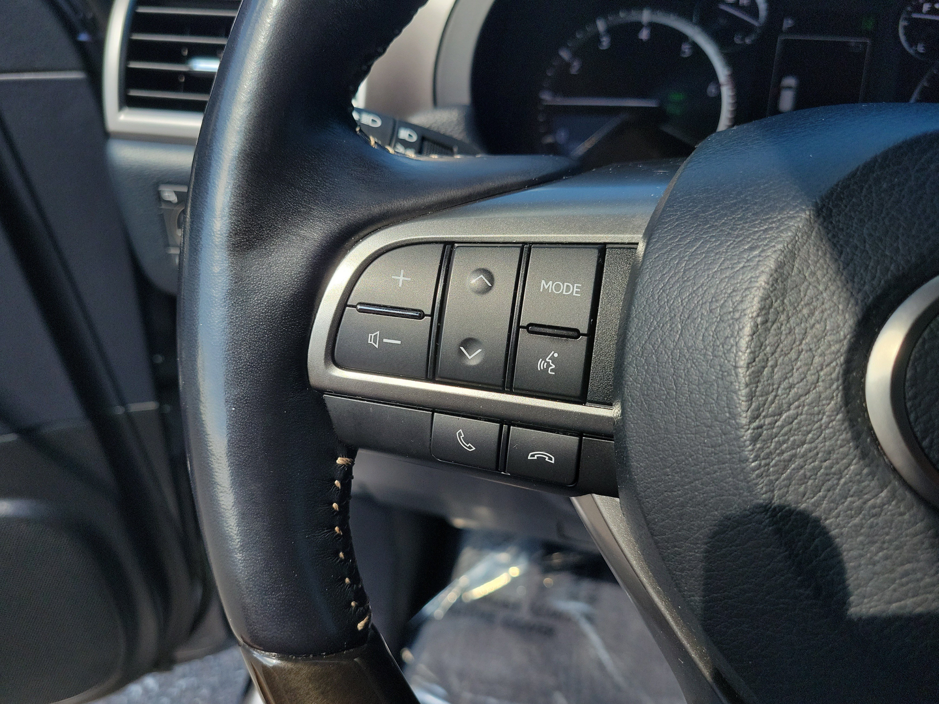 Used 2022 Lexus GX 460 Premium w/ Premium Package AWD/4WD image 28