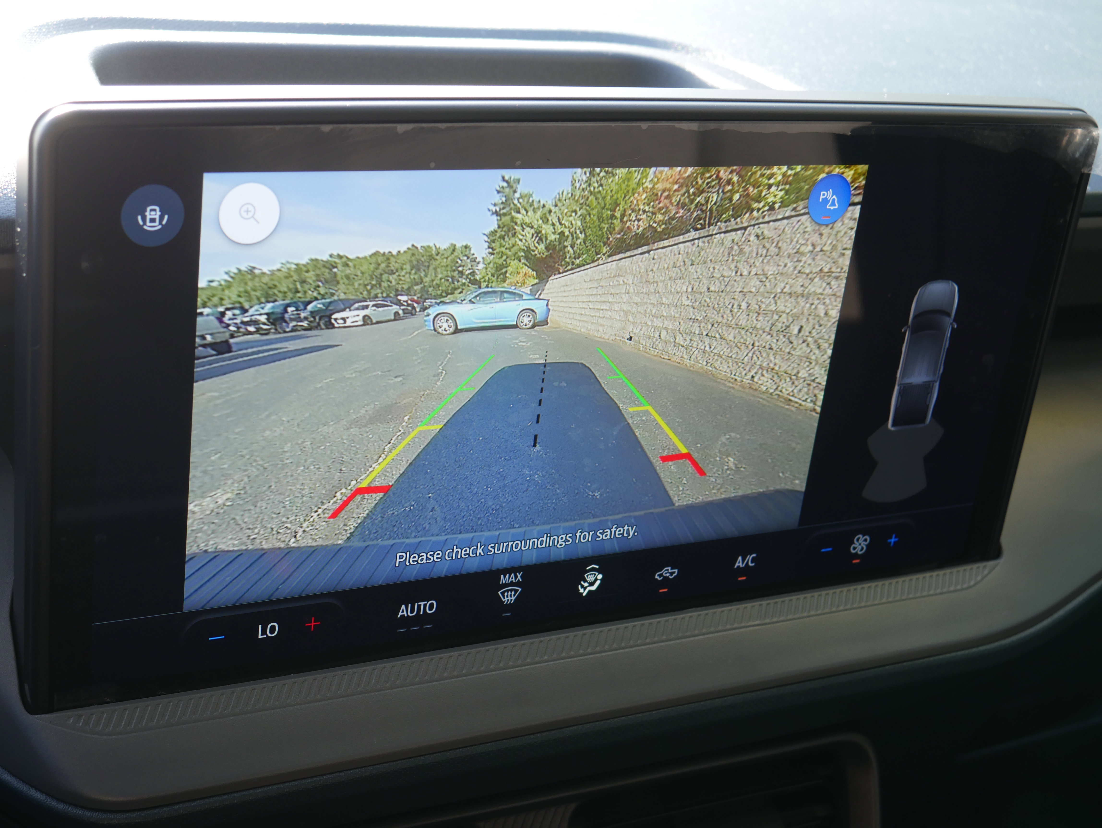 Used 2025 Ford Maverick XL image 17