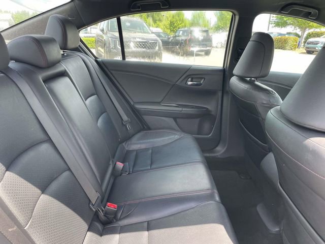Used 2017 Honda Accord Sport Special Edition image 17