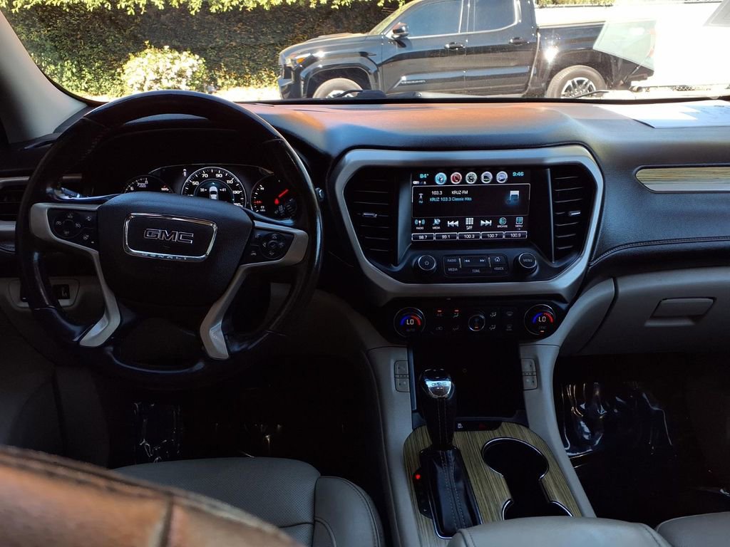 Used 2019 GMC Acadia Denali w/ Technology Package image 18