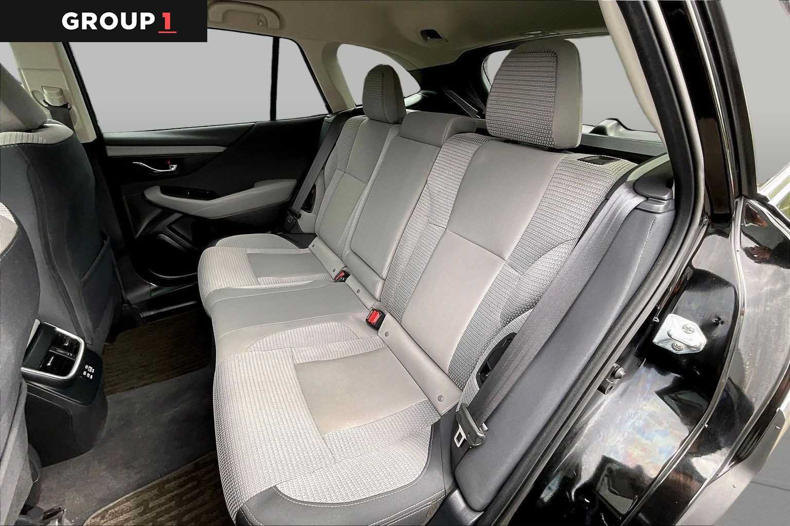 Used 2024 Subaru Outback Premium AWD/4WD image 21