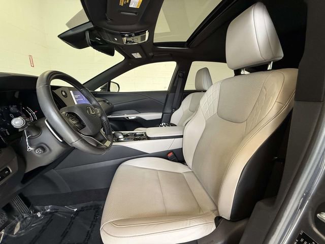 Used 2023 Lexus RX 350 Premium w/ Accessory Package image 2