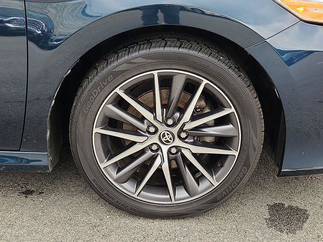Certified 2021 Toyota Camry XLE w/ Cold Weather Package FWD image 8