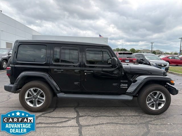 Used 2018 Jeep Wrangler Unlimited Sahara AWD/4WD image 2
