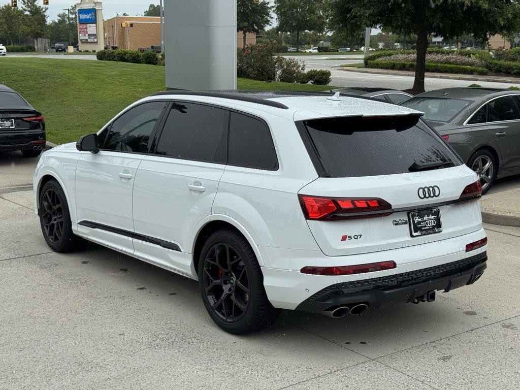 Used 2025 Audi SQ7 Prestige image 17