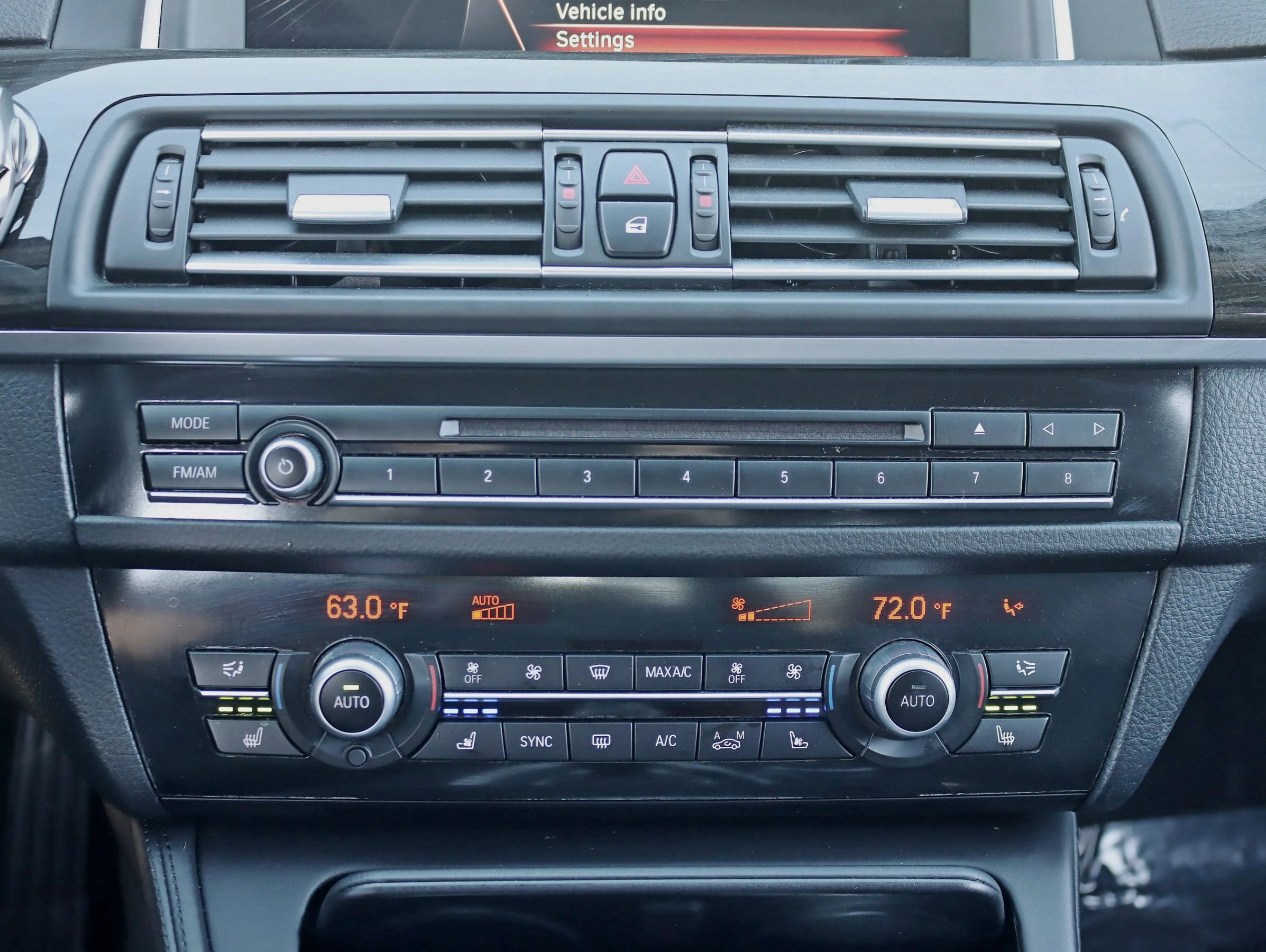 Used 2015 BMW M5 Sedan 4D image 29