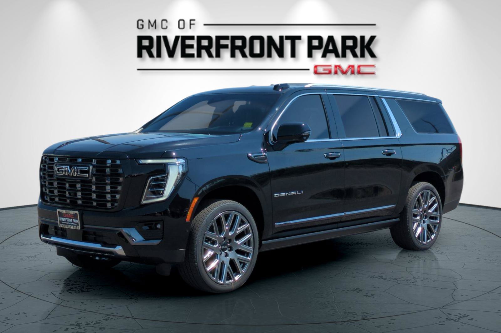 Used 2026 GMC Yukon XL Denali Ultimate AWD/4WD image 8