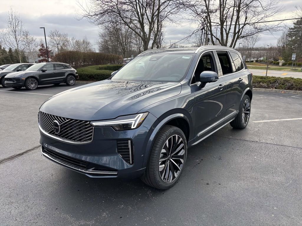 New 2026 Volvo XC90 B6 Plus image 3