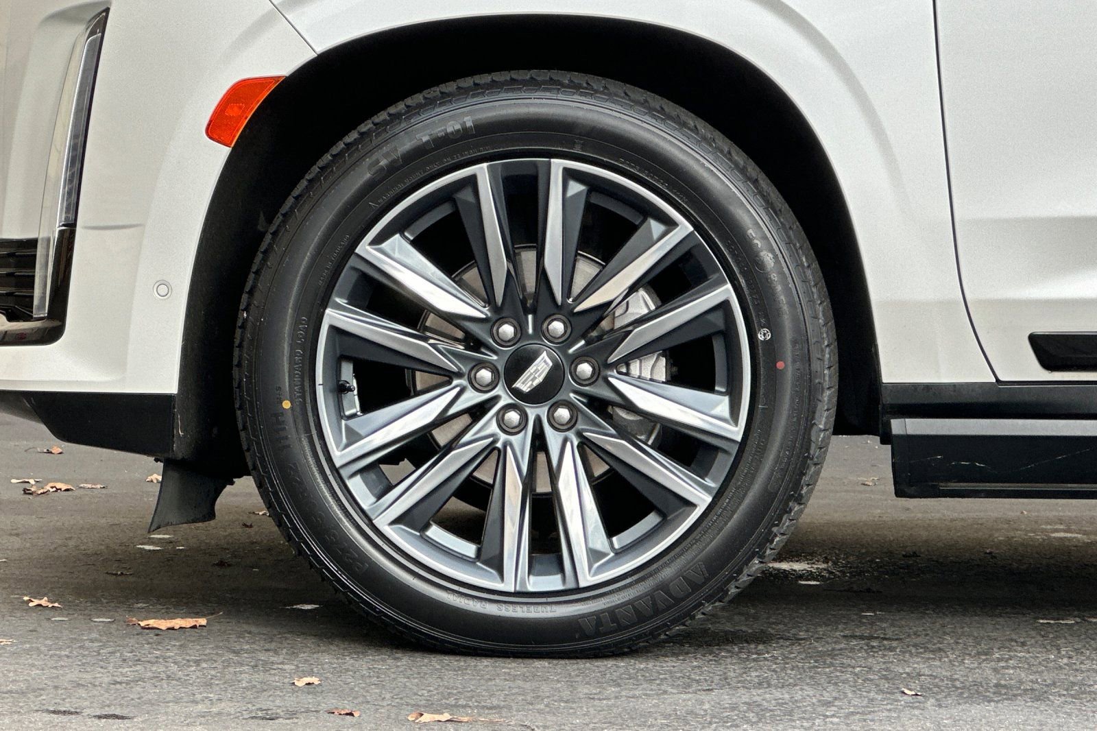 Used 2021 Cadillac Escalade Sport w/ Driver Assist Tech Package image 34