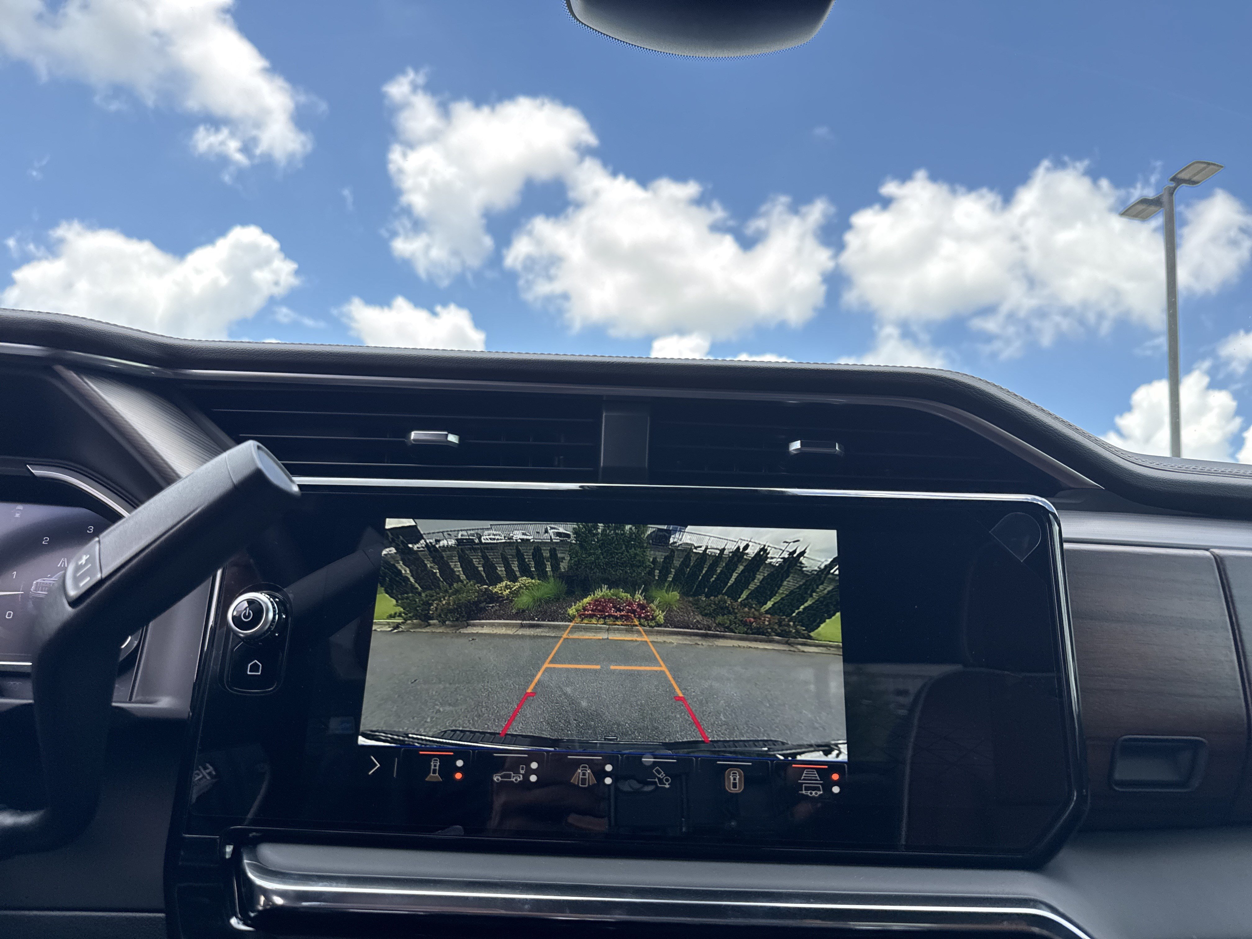 New 2026 GMC Sierra 2500 Denali Ultimate AWD/4WD image 24