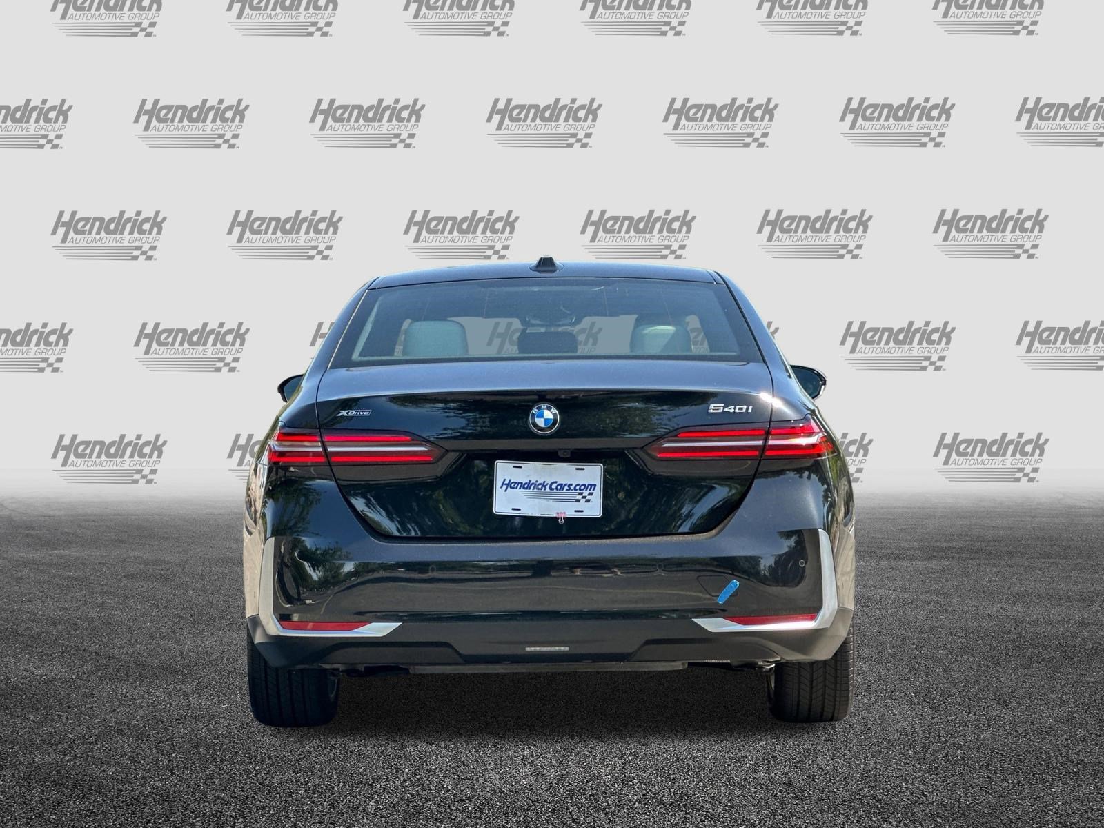Used 2025 BMW 540i xDrive w/ Premium Package AWD/4WD image 6