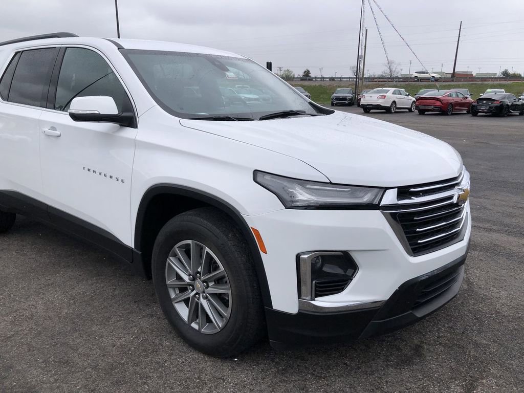 Used 2023 Chevrolet Traverse LT w/ LPO, Floor Liner Package AWD/4WD image 15