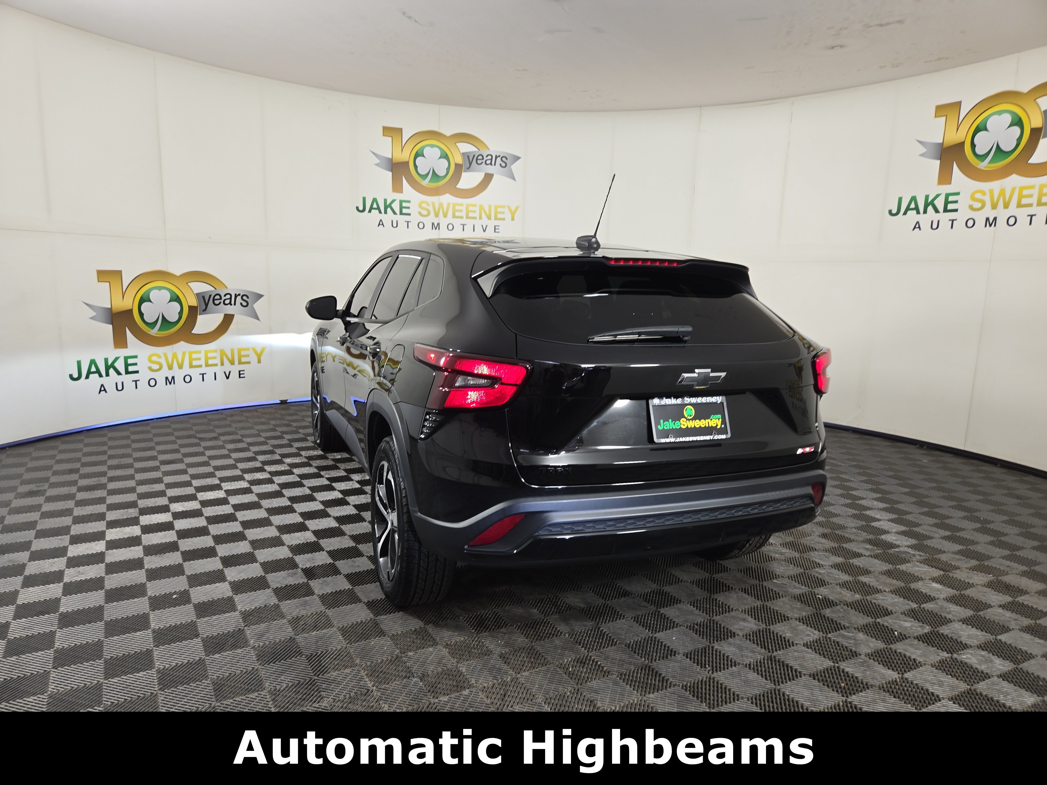Certified 2024 Chevrolet Trax RS w/ Driver Confidence Package FWD image 6
