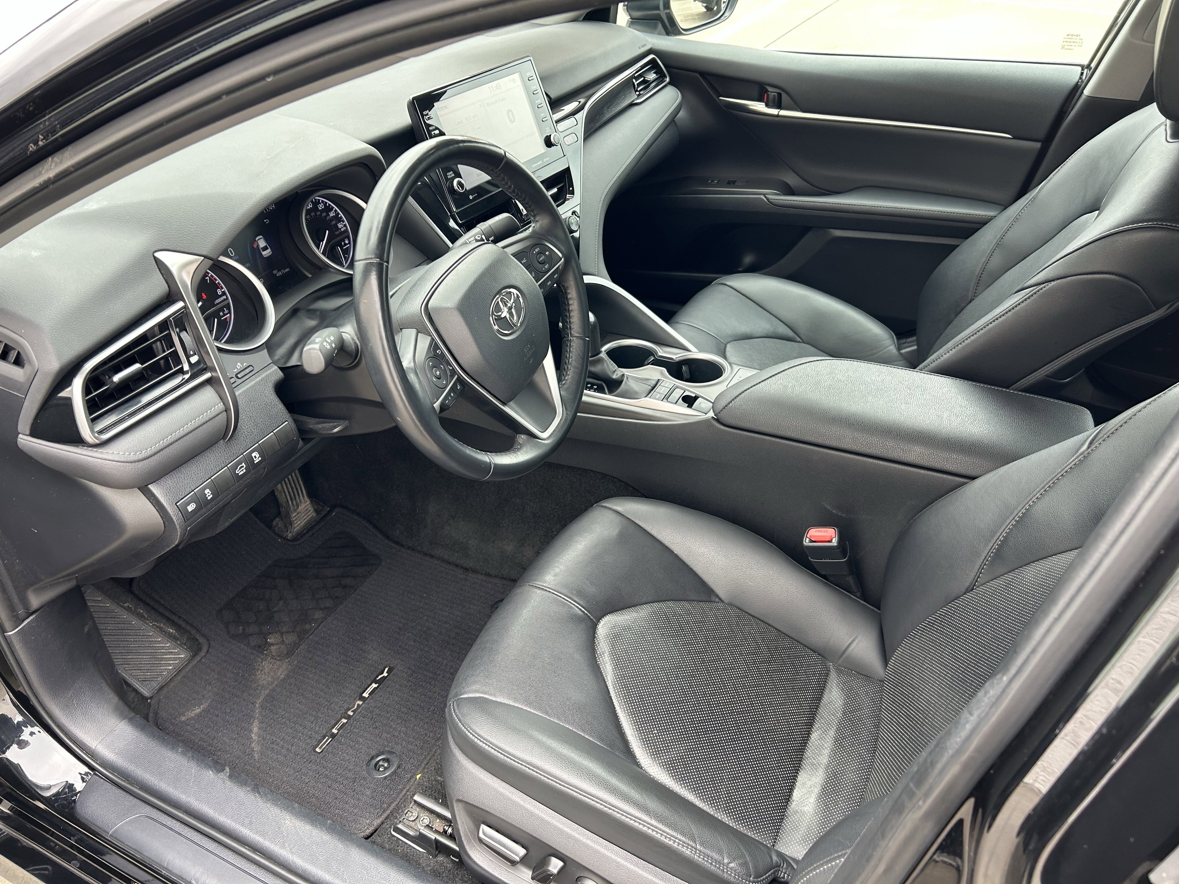 Certified 2022 Toyota Camry XLE FWD image 19