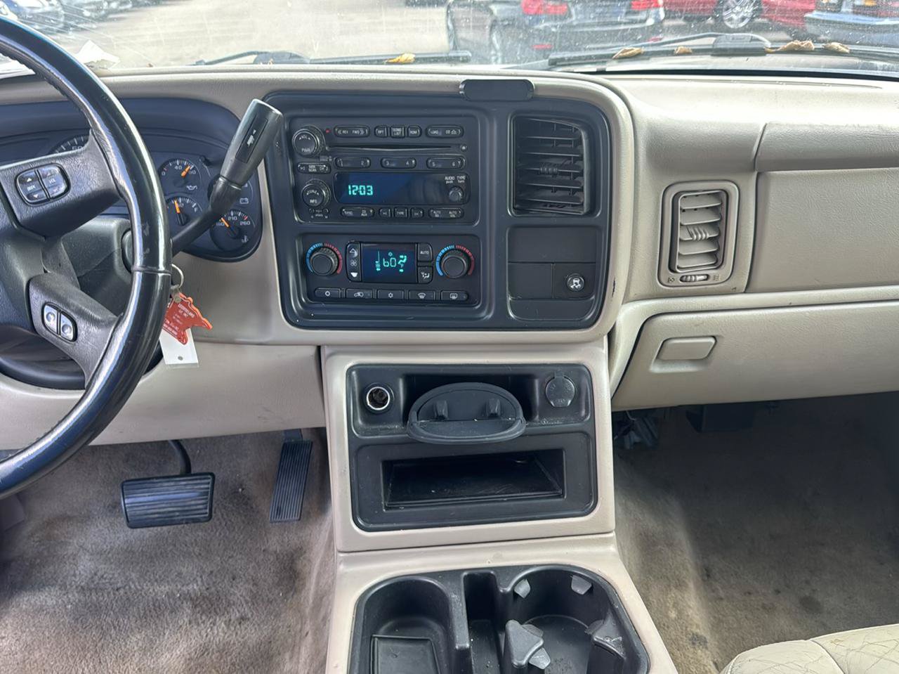 Used 2006 Chevrolet Suburban Z71 w/ Z71 Preferred Equipment Group AWD/4WD image 10