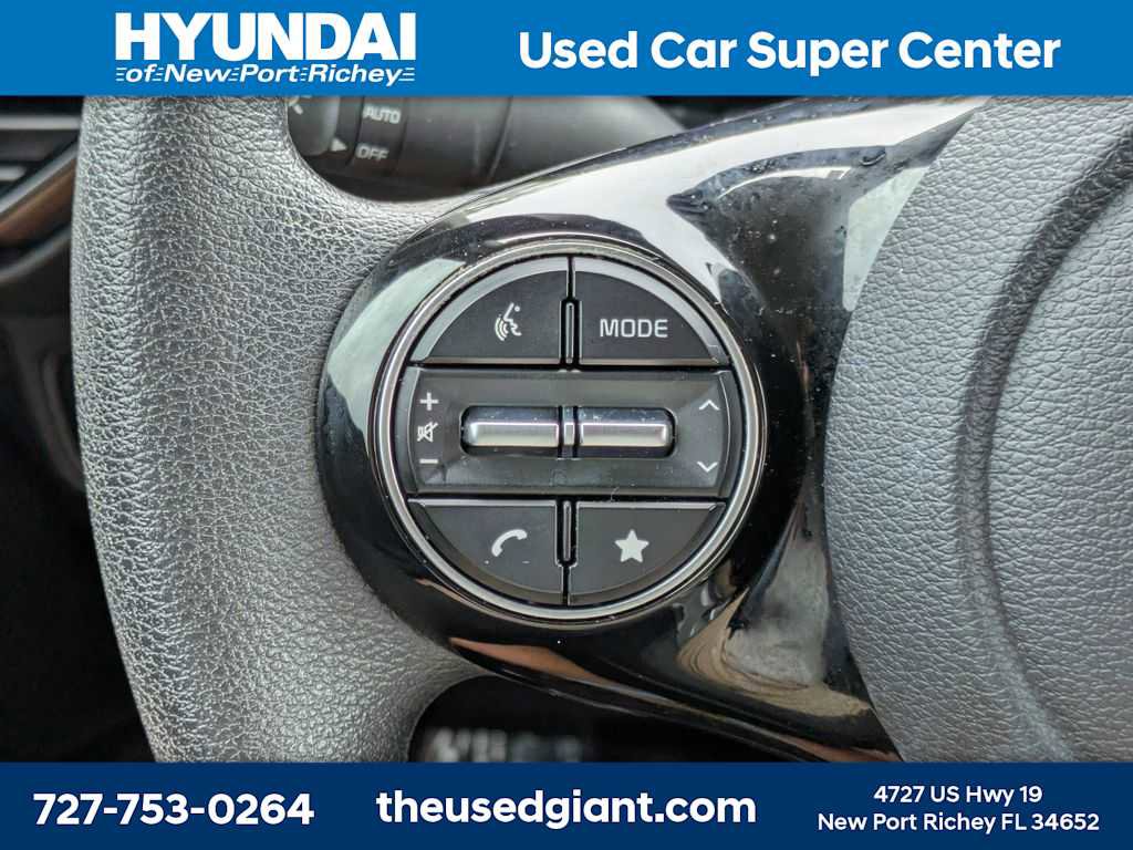 Used 2023 Kia Soul S image 28