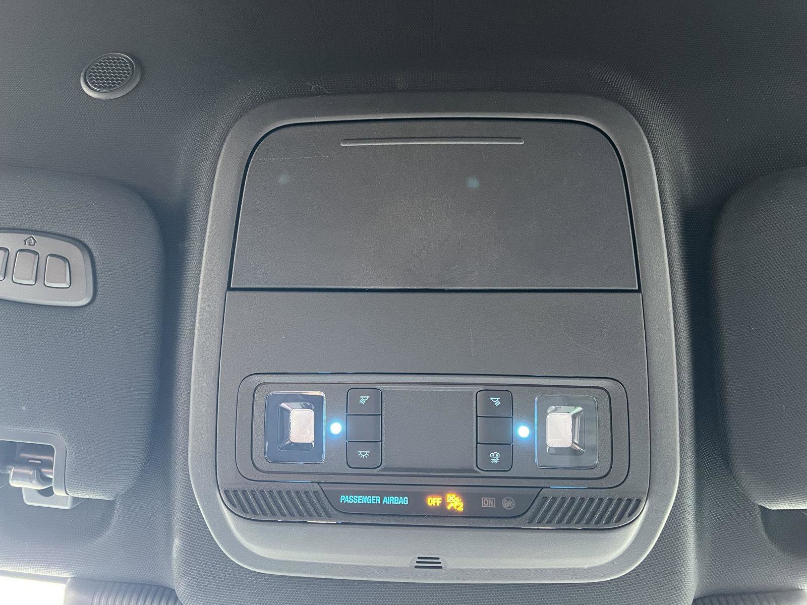 Used 2025 Ford Explorer ST-Line w/ ST-Line Street Pack AWD/4WD image 40