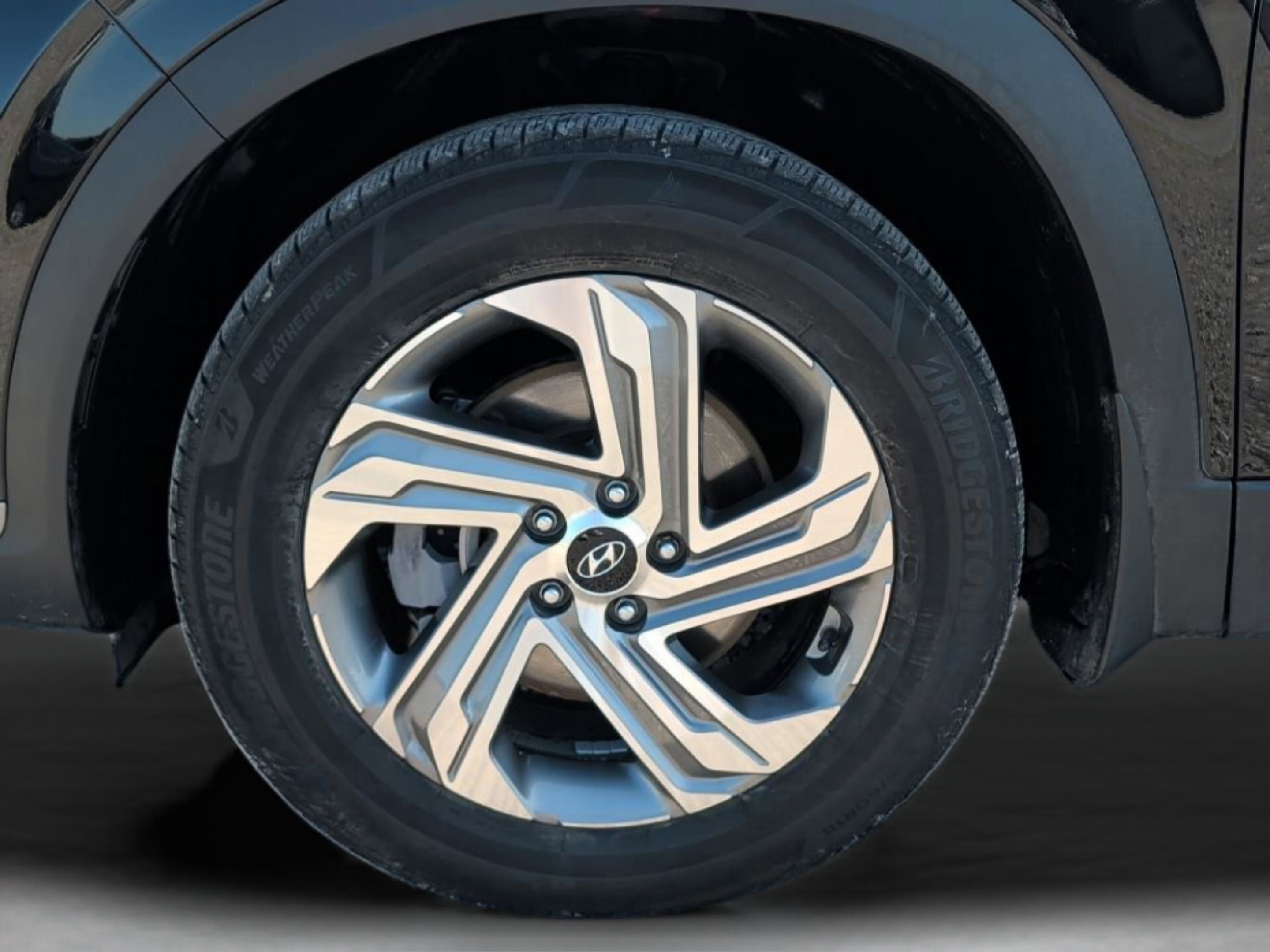 Used 2023 Hyundai Santa Fe SEL FWD image 36