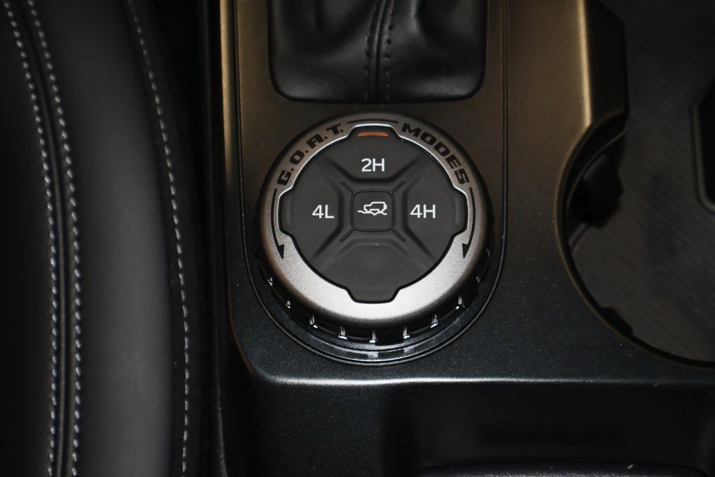 New 2025 Ford Bronco Outer Banks image 26