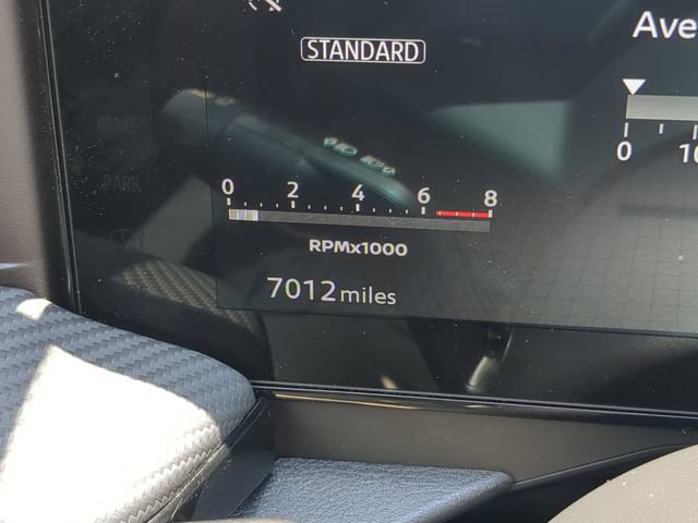 Certified 2025 Nissan Kicks SR FWD image 19