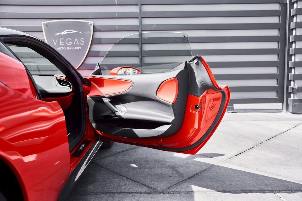 Used 2021 Ferrari SF90 Stradale image 29