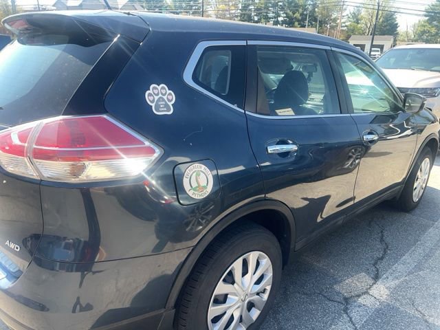 Used 2015 Nissan Rogue S image 3