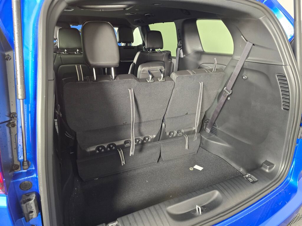 New 2026 Chrysler Pacifica Select AWD/4WD image 16