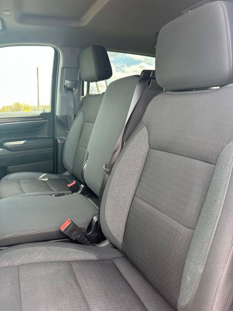 Used 2024 Chevrolet Silverado 1500 LT AWD/4WD image 35