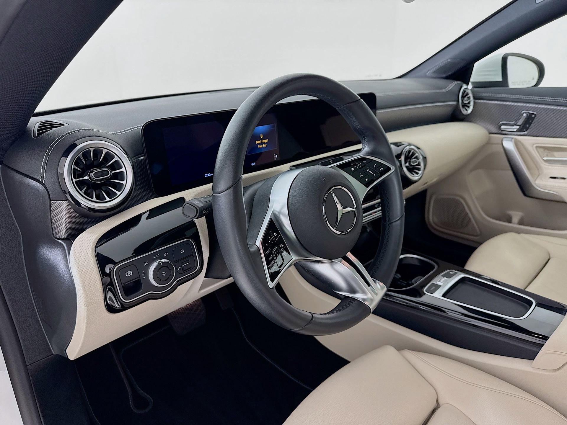 Certified 2025 Mercedes-Benz CLA 250 image 10