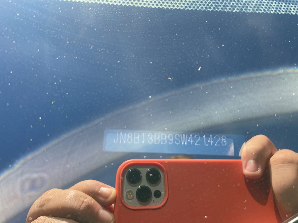 Certified 2025 Nissan Rogue SV image 27