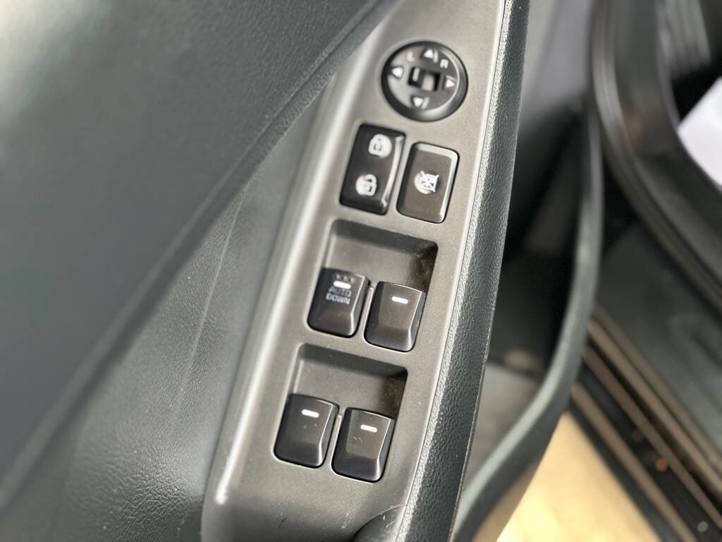 Used 2018 Kia Forte LX image 16