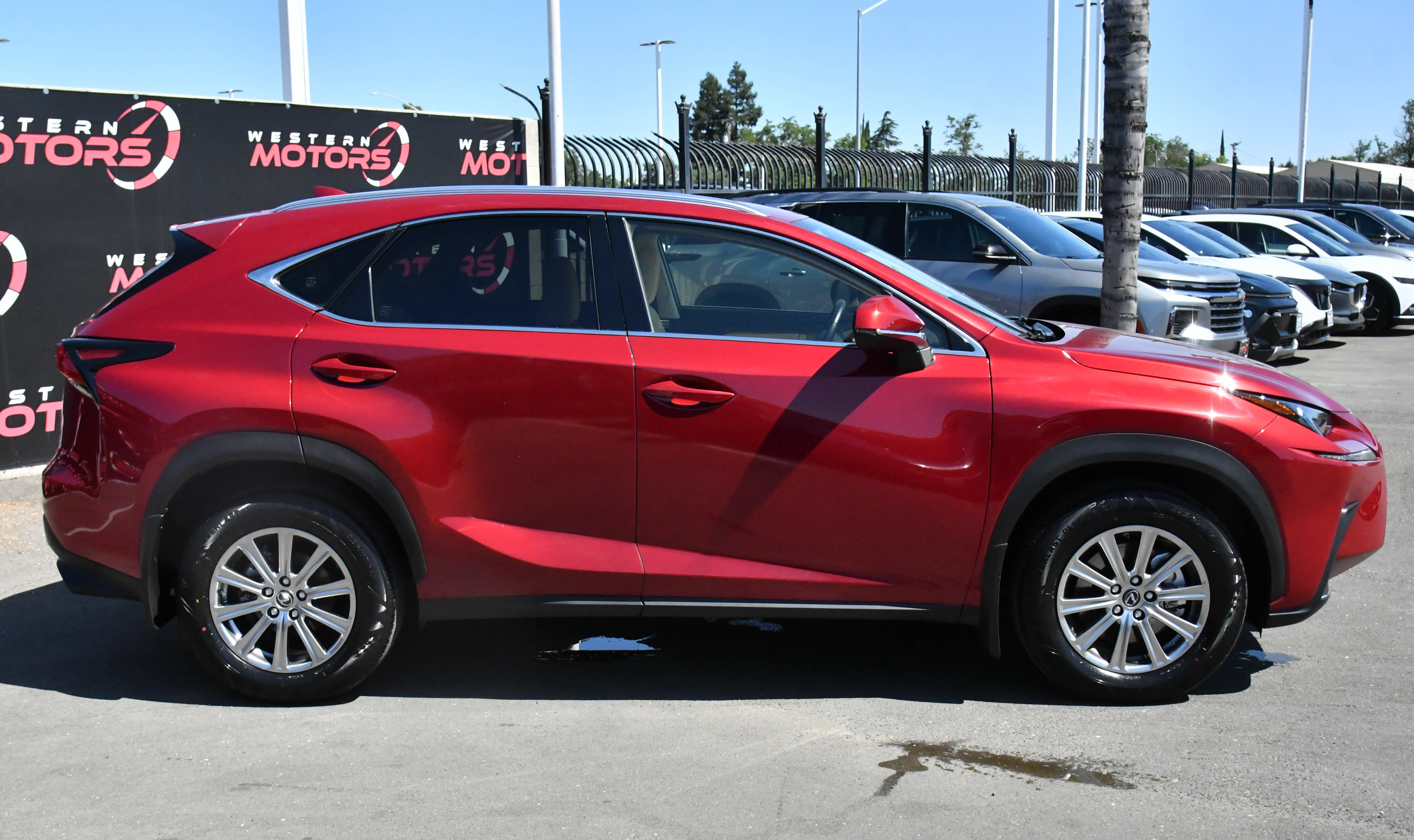 Used 2021 Lexus NX 300 FWD w/ Comfort Package image 9