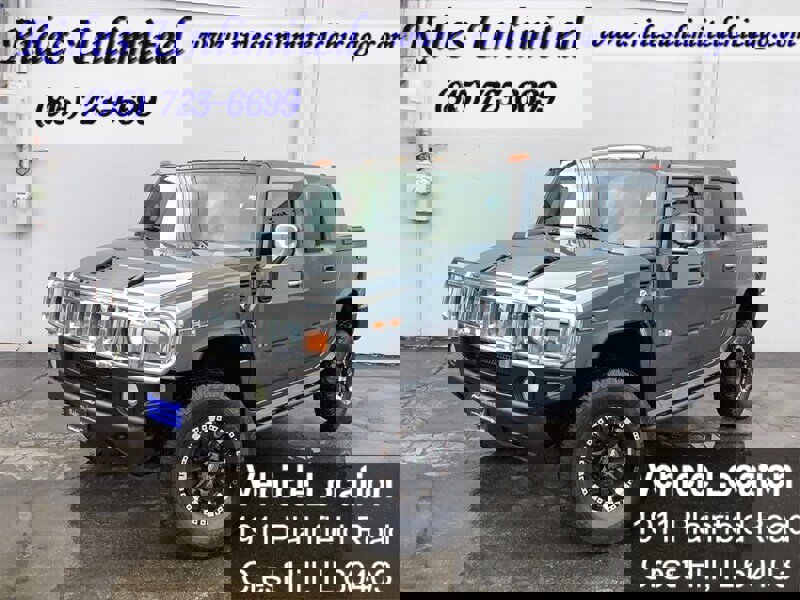 Used 2005 HUMMER H2 SUT w/ Preferred Equipment Group image 2