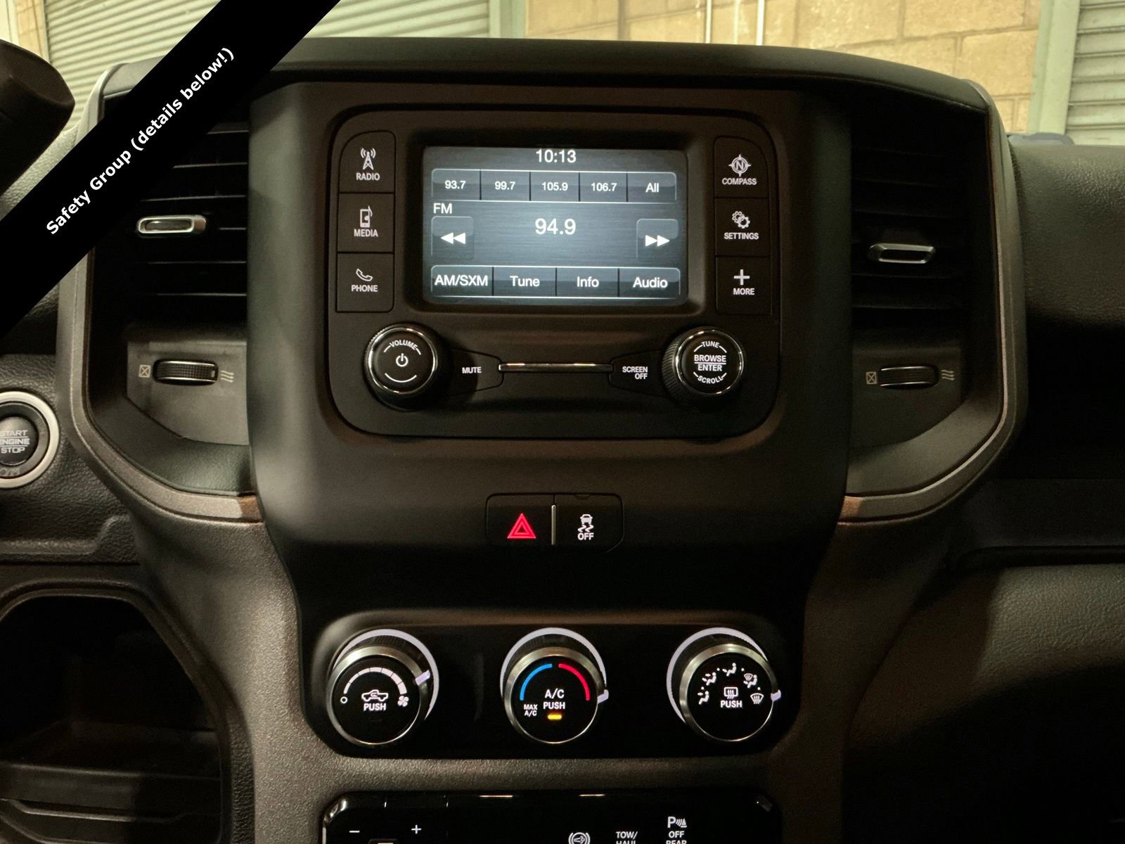 Used 2019 RAM 2500 Tradesman w/ Safety Group image 23