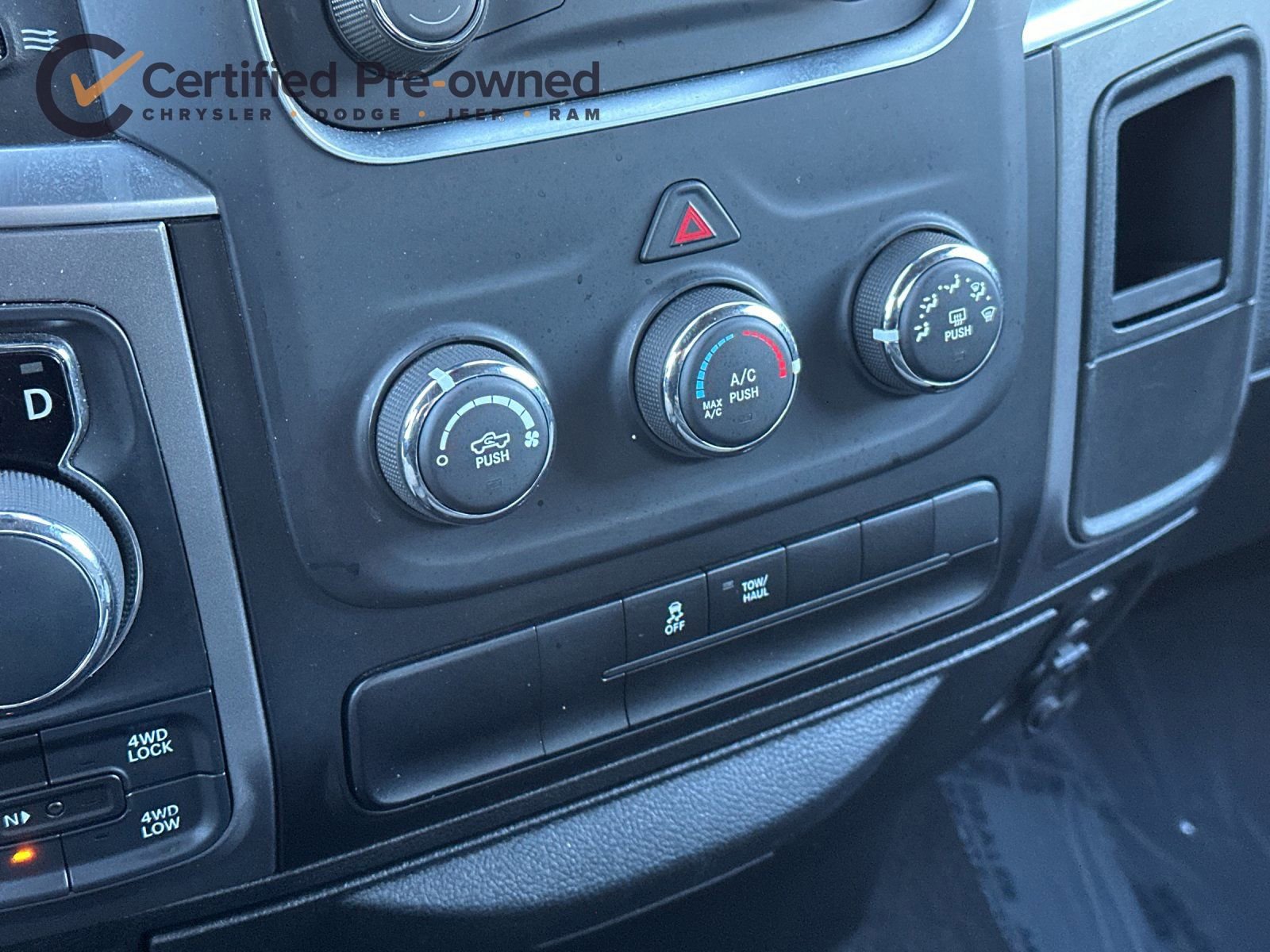 Used 2024 RAM 1500 Classic SLT image 20