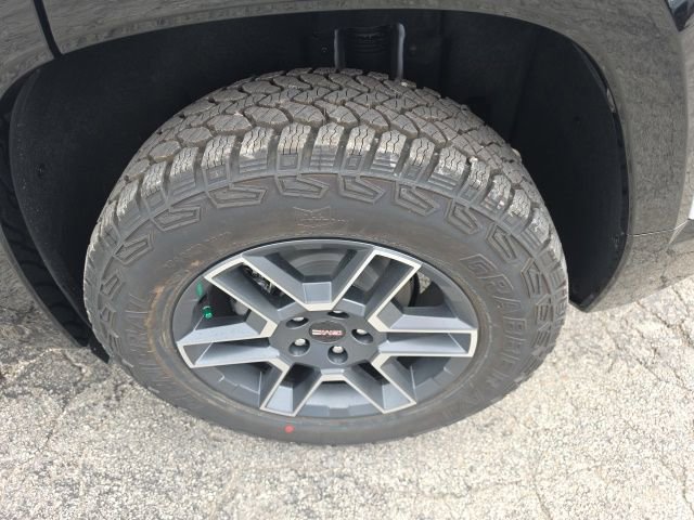 New 2026 GMC Terrain AT4 AWD/4WD image 34