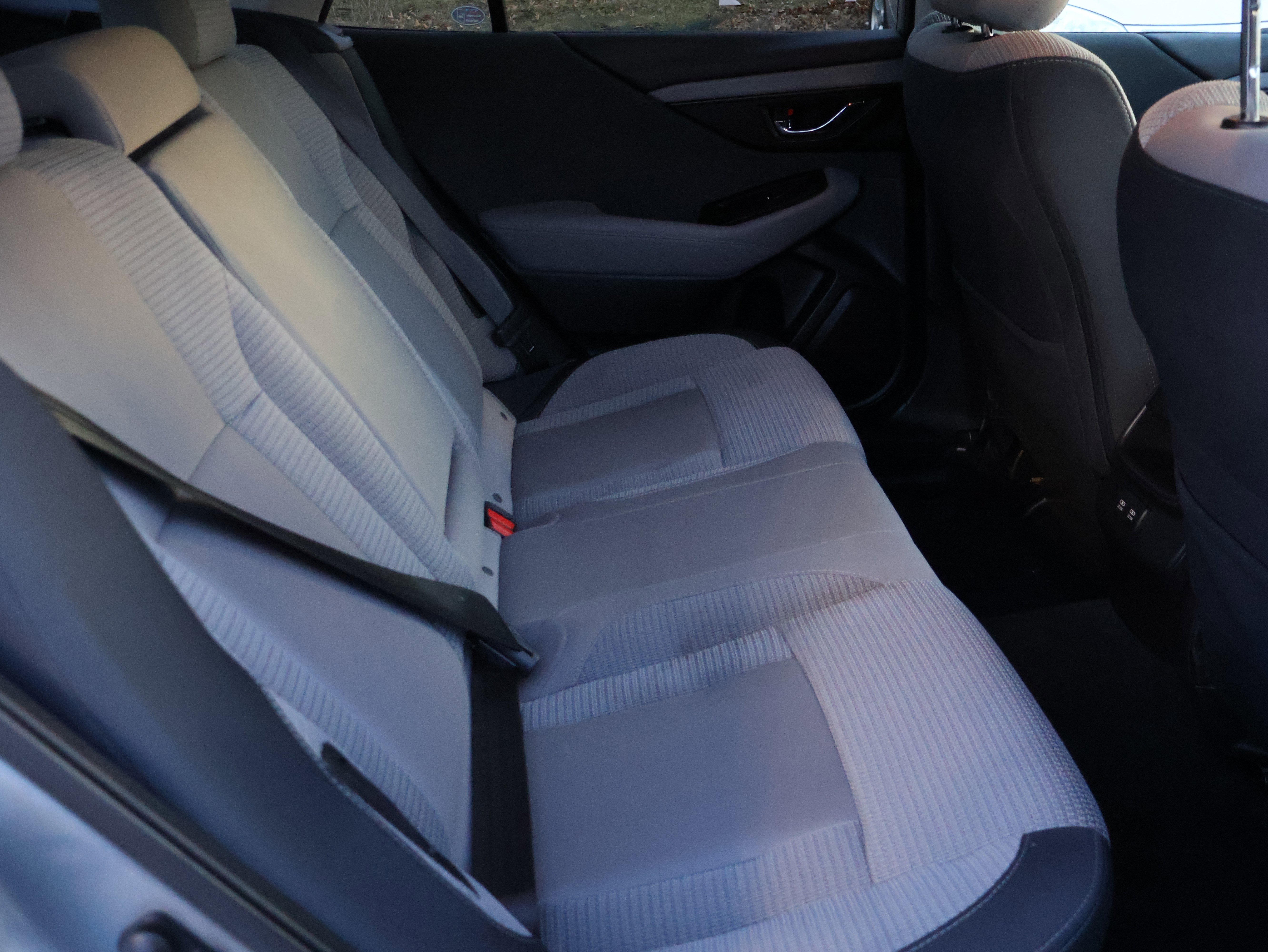 Used 2021 Subaru Outback Premium image 14